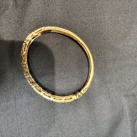 Iridescent Bangle - Picture 3 of 9